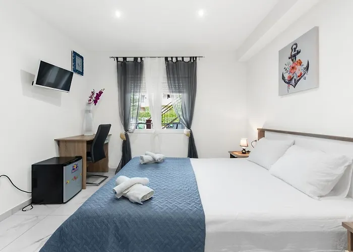 Alice 게스트하우스 3*